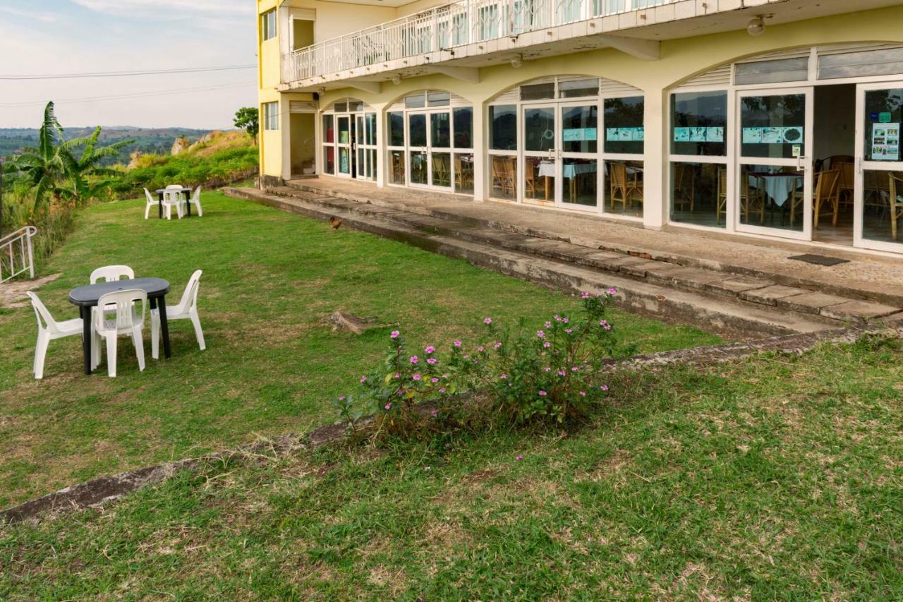 Sunrise Apartments Hotel Fort Portal Exterior foto